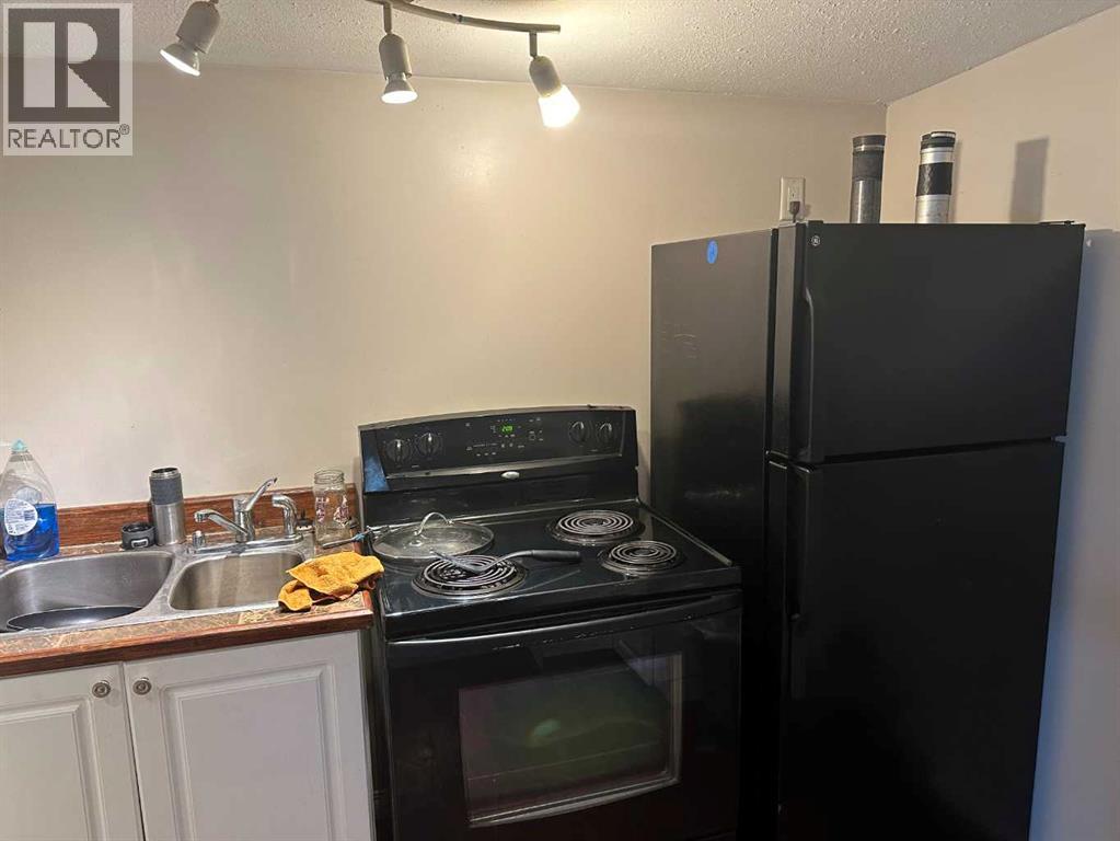 5015 47 Avenue, Rycroft, Alberta  T0H 3A0 - Photo 15 - A2125961