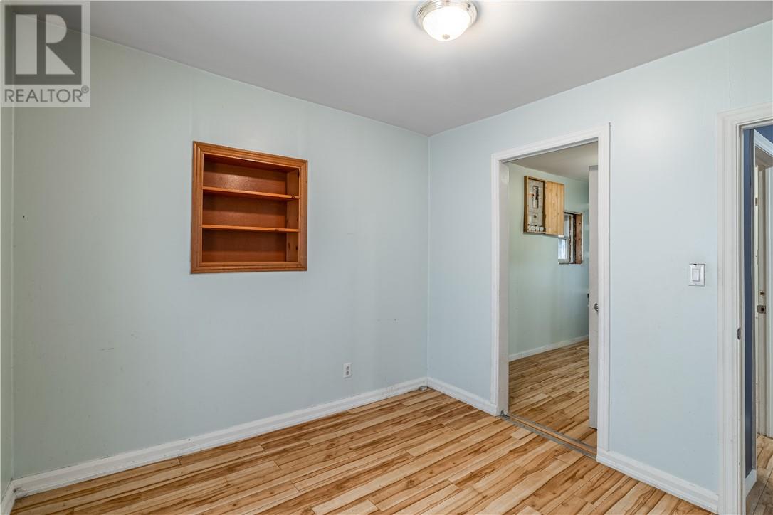 13 Arnold, Lively, Ontario  P3Y 1M8 - Photo 10 - 2124381