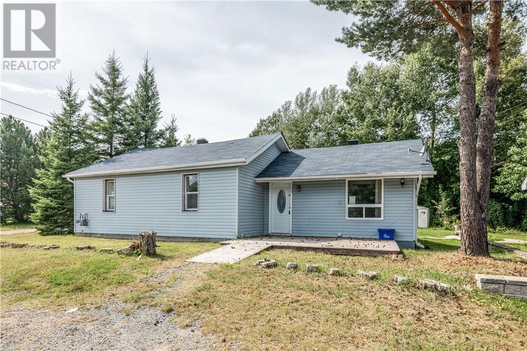 13 Arnold, Lively, Ontario  P3Y 1M8 - Photo 18 - 2124381