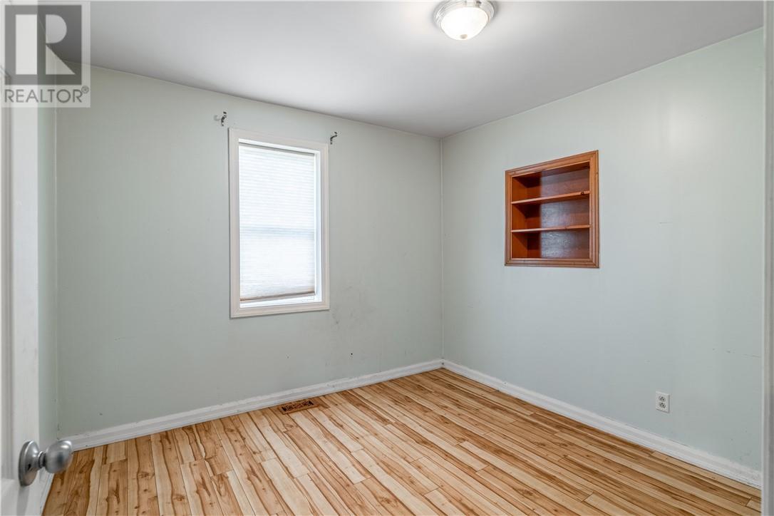 13 Arnold, Lively, Ontario  P3Y 1M8 - Photo 9 - 2124381