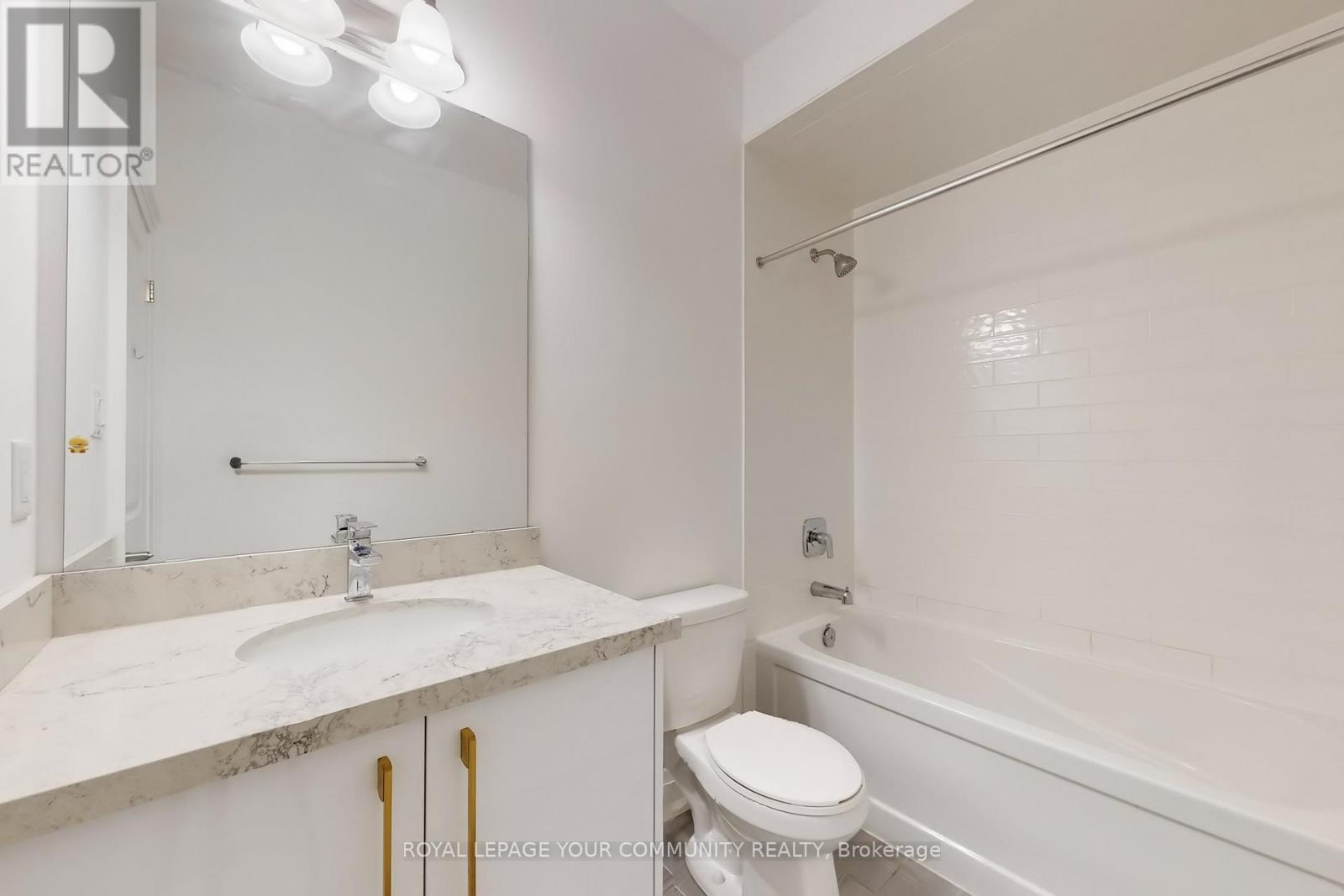 32 Globemaster Lane, Richmond Hill (Oak Ridges), Ontario  L4E 1H4 - Photo 15 - N12364793