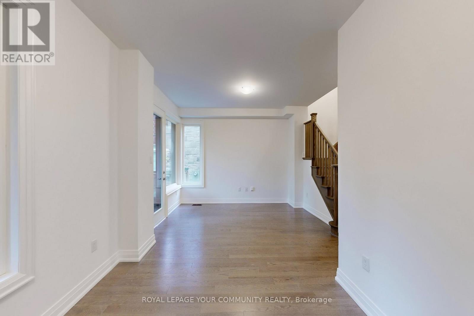 32 Globemaster Lane, Richmond Hill (Oak Ridges), Ontario  L4E 1H4 - Photo 43 - N12364793