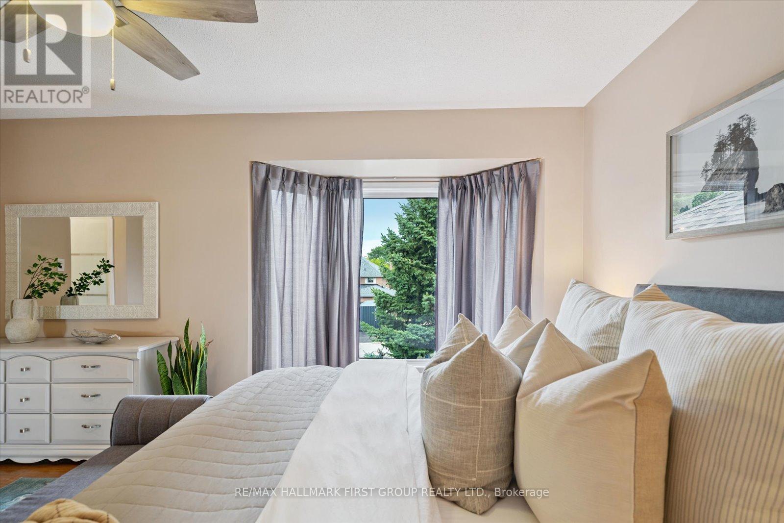 204 Lake Driveway Drive W, Ajax, Ontario  L1S 4Y8 - Photo 18 - E12362944
