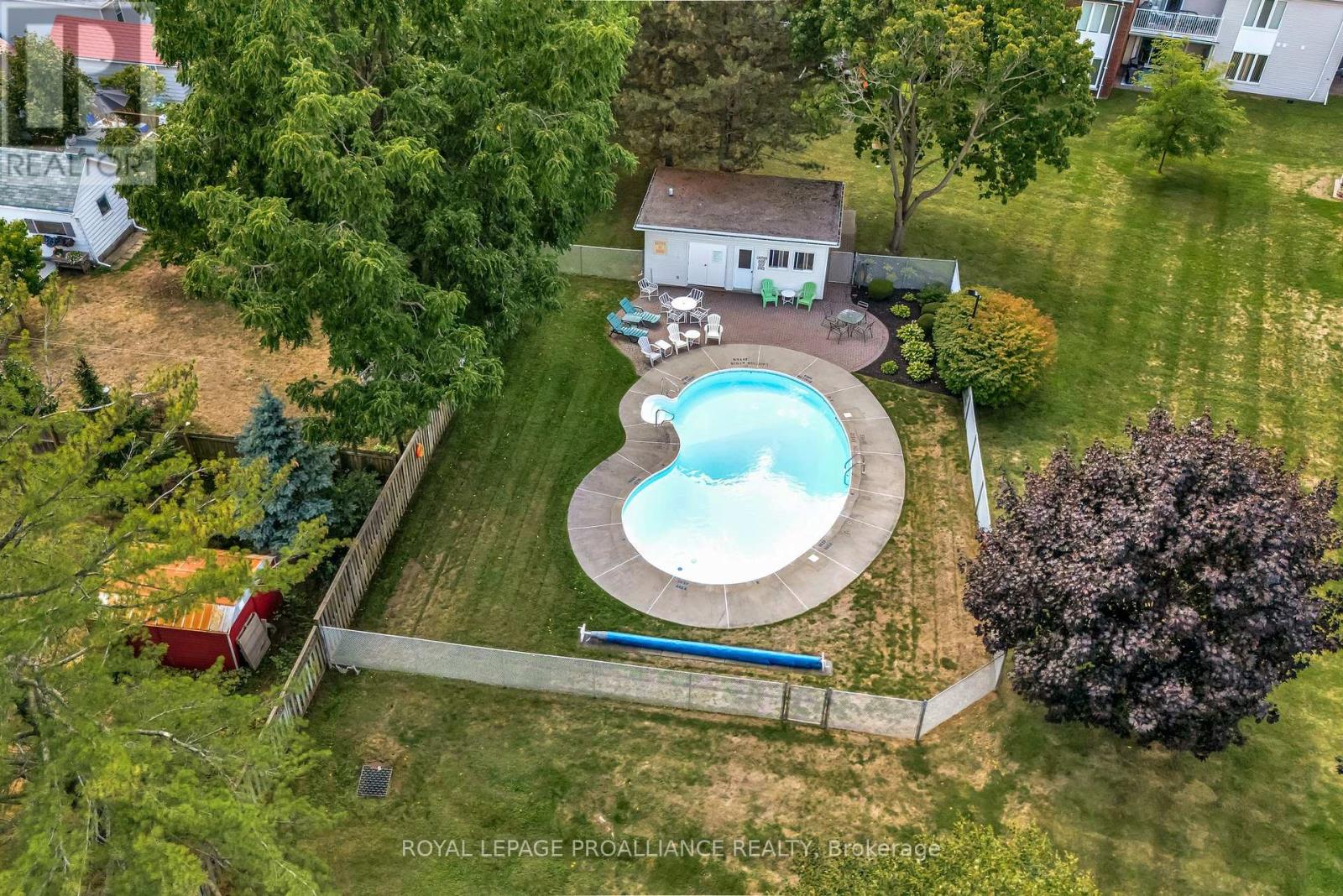 12 - 179 Herchimer Avenue, Belleville (Belleville Ward), Ontario  K8N 4G7 - Photo 33 - X12369890
