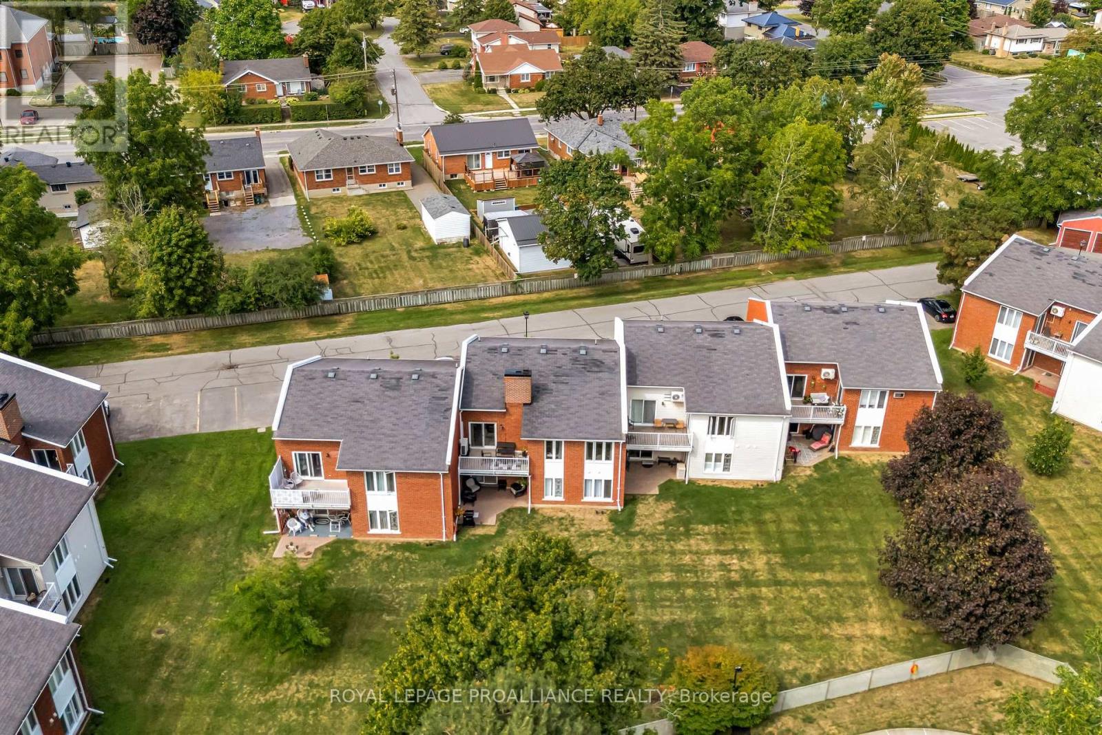 12 - 179 Herchimer Avenue, Belleville (Belleville Ward), Ontario  K8N 4G7 - Photo 36 - X12369890