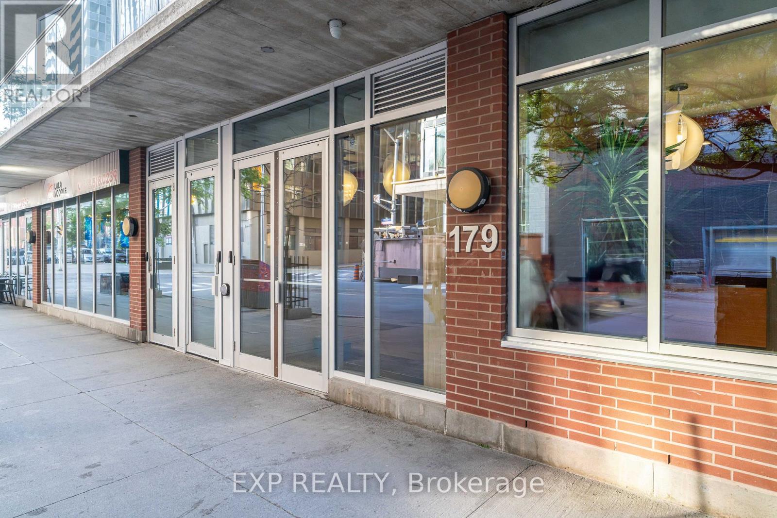 907 - 179 George Street, Ottawa, Ontario  K1N 1J8 - Photo 2 - X12369900