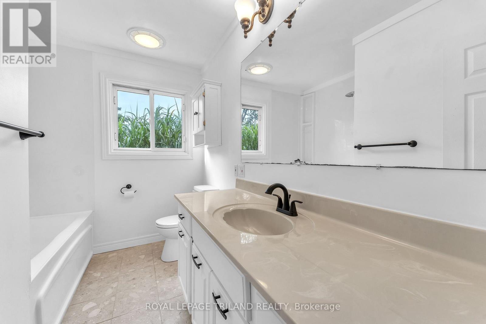 Upper - 195900 19th Line, Zorra, Ontario  N0M 2M0 - Photo 20 - X12369947