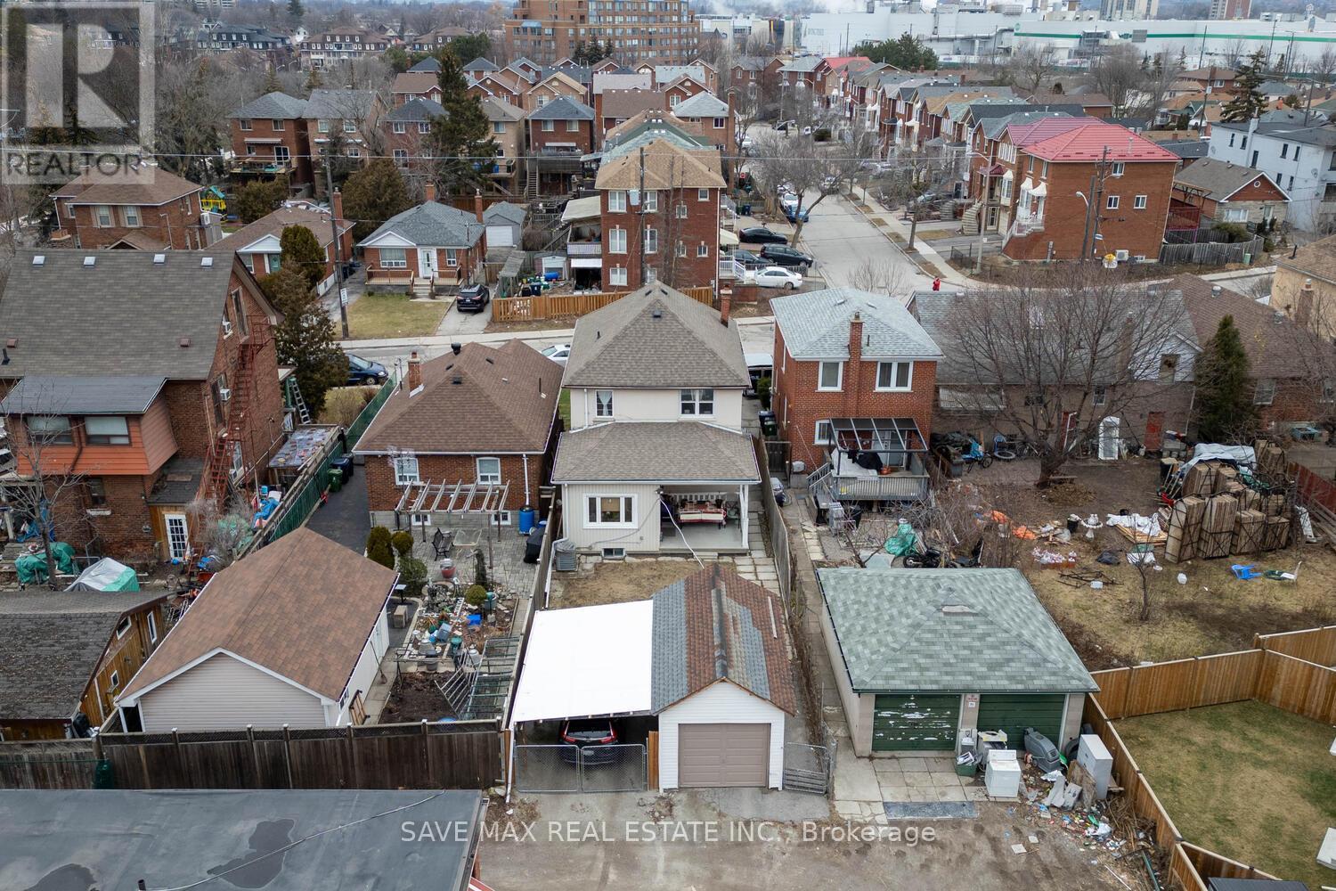 73 Buttonwood Avenue, Toronto, Ontario  M6M 2H9 - Photo 24 - W12369769