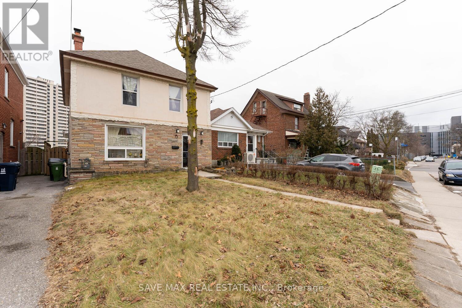 Property at 73 BUTTONWOOD AVENUE image 3
