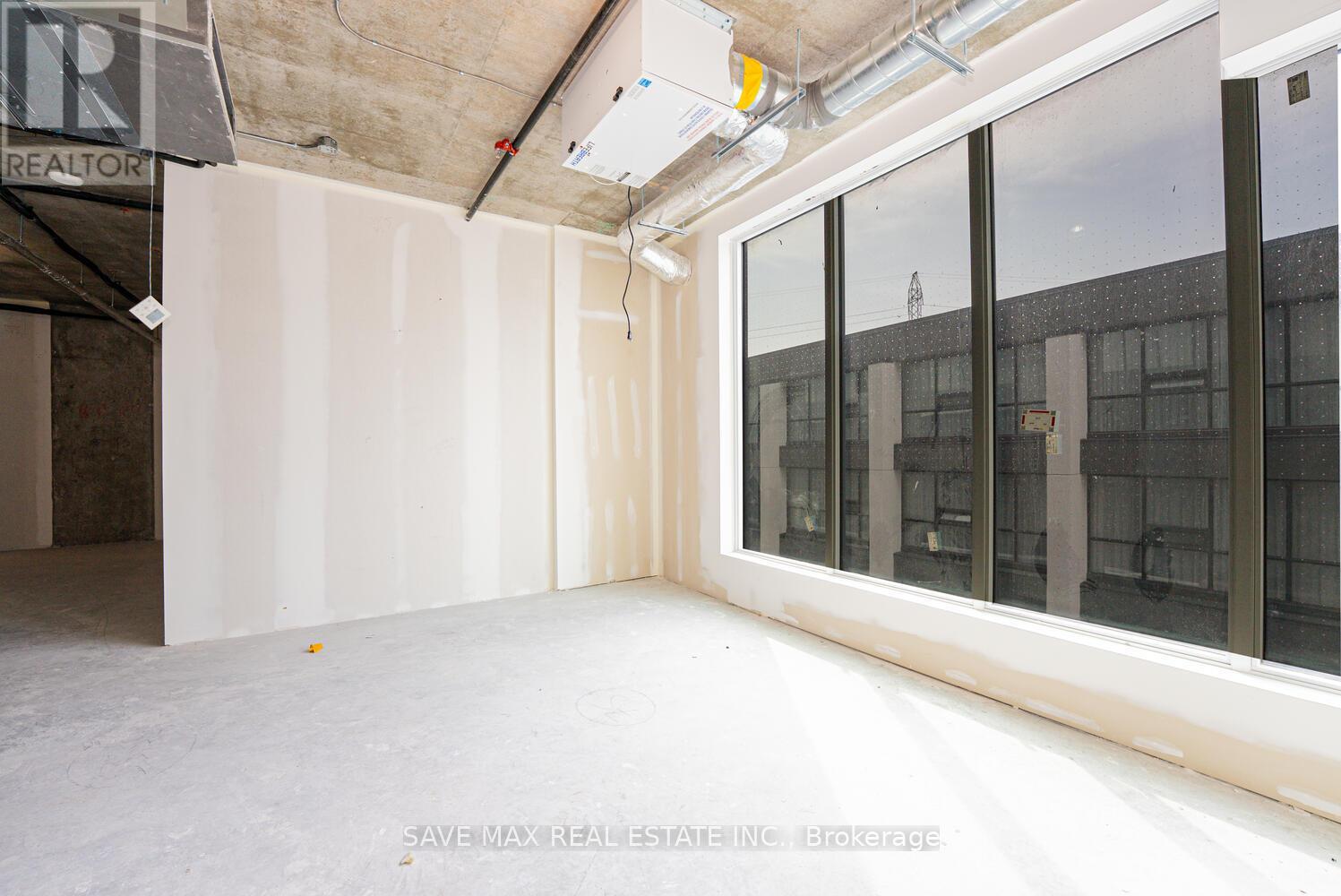 319 - 600 Dixon Road, Toronto, Ontario  M9W 1J1 - Photo 17 - W12369808
