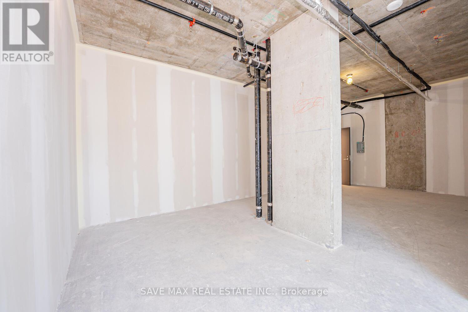 319 - 600 Dixon Road, Toronto, Ontario  M9W 1J1 - Photo 18 - W12369808