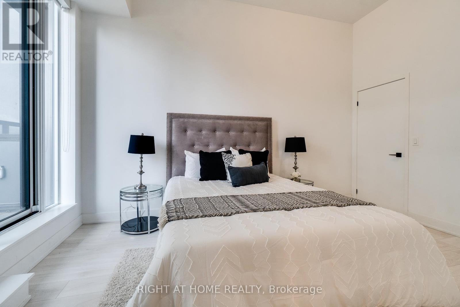 345 - 2485 Taunton Road, Oakville, Ontario  L6H 6M3 - Photo 28 - W12369856