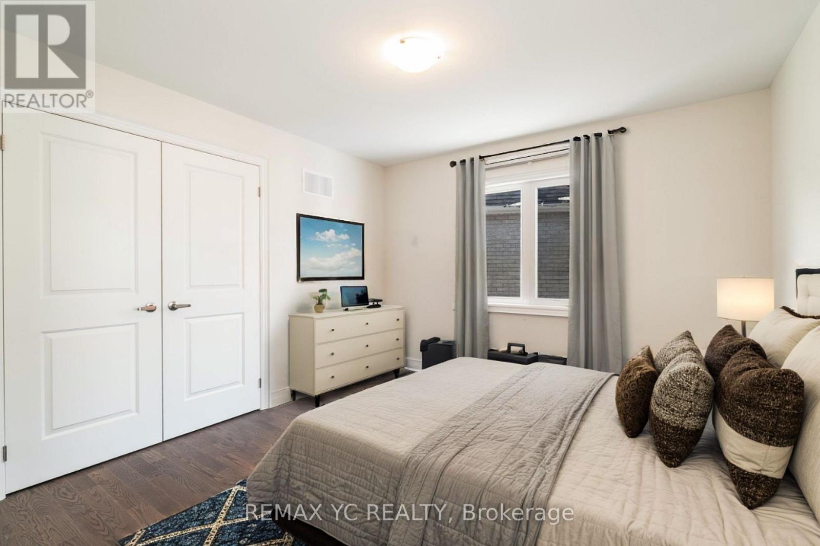 17 Hitching Post Lane, Georgina, Ontario  L4P 0H9 - Photo 35 - N12285300
