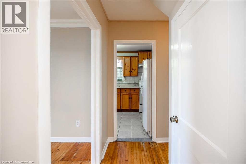 23 Philip Street, St. Catharines, Ontario  L2P 2M7 - Photo 11 - 40760581