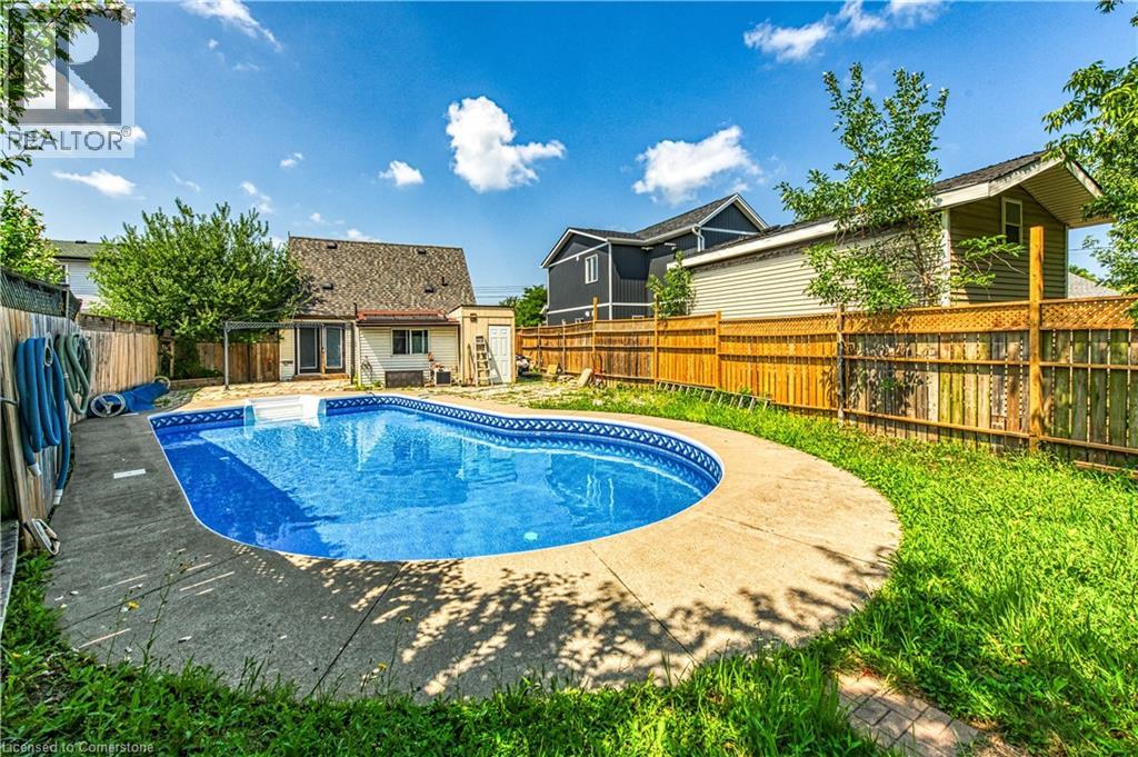 23 Philip Street, St. Catharines, Ontario  L2P 2M7 - Photo 1 - 40760581