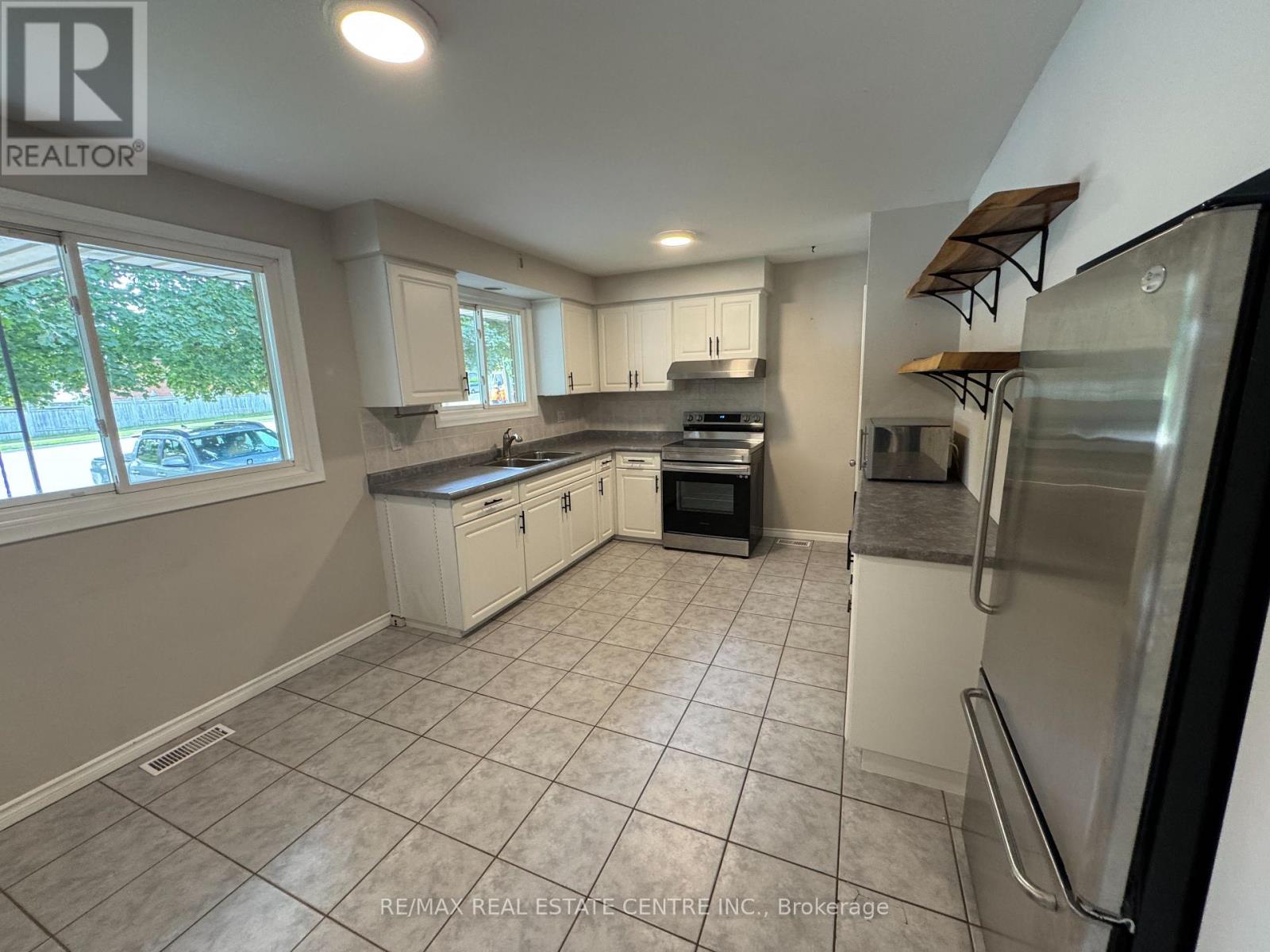 Main - 456 Speedvale ( Main ) Avenue E, Guelph, Ontario  N1E 1P1 - Photo 10 - X12369806