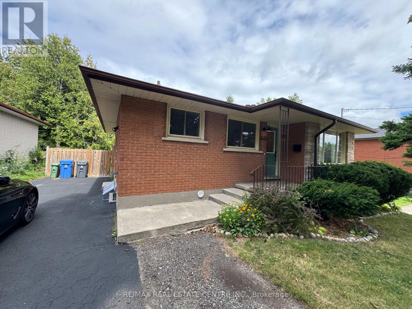 Main - 456 Speedvale ( Main ) Avenue E, Guelph, Ontario  N1E 1P1 - Photo 3 - X12369806
