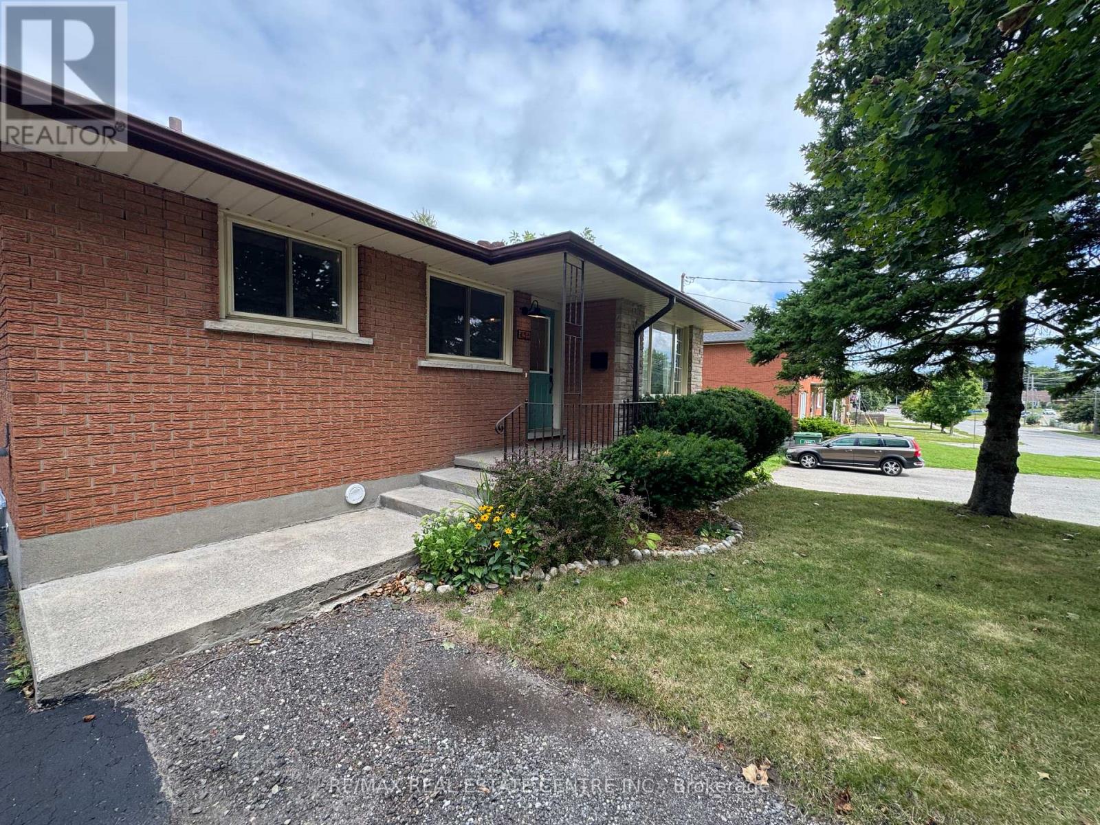 Main - 456 Speedvale ( Main ) Avenue E, Guelph, Ontario  N1E 1P1 - Photo 4 - X12369806