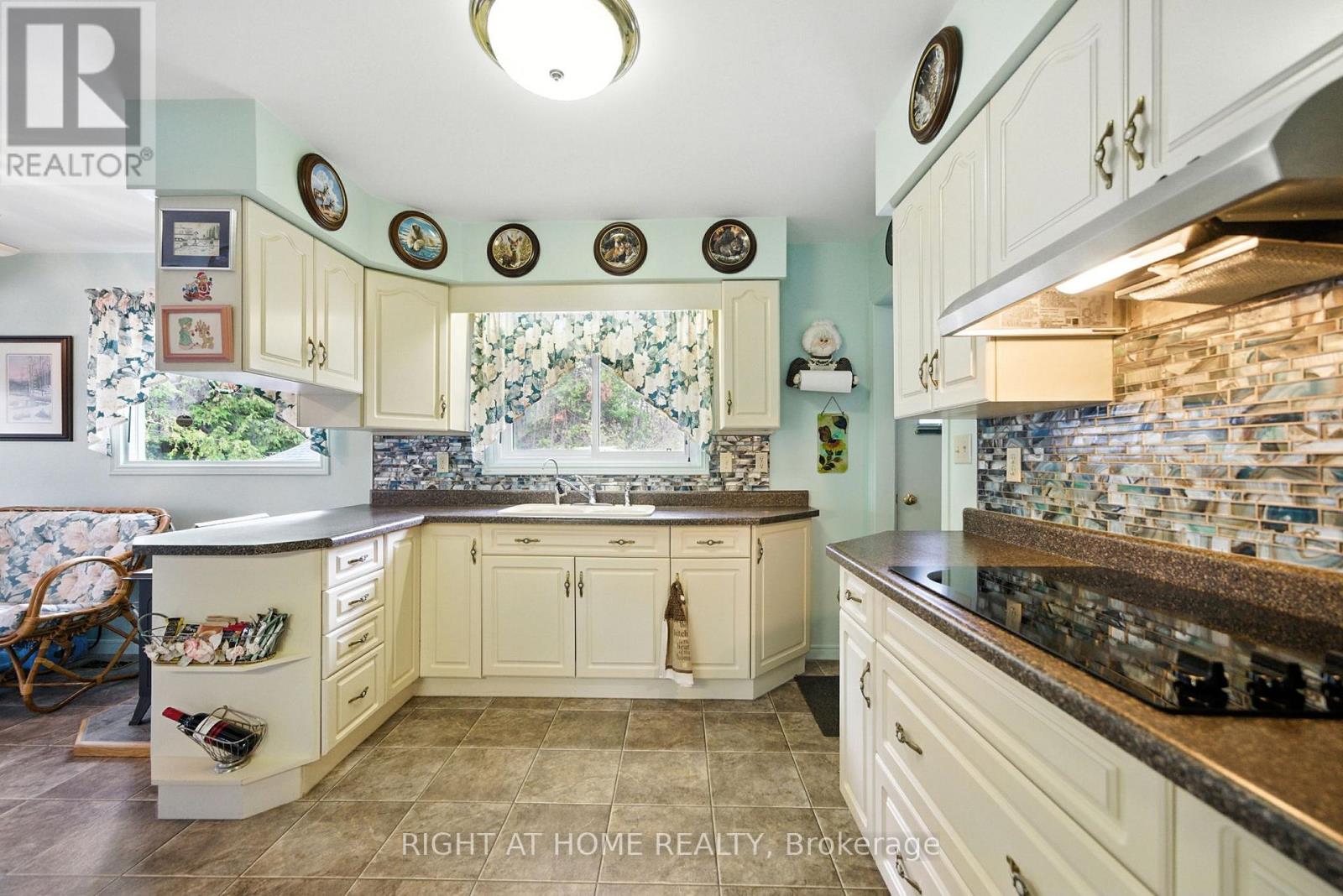 242 County Rd 48, Havelock-Belmont-Methuen, Ontario  K0L 1Z0 - Photo 7 - X12369850