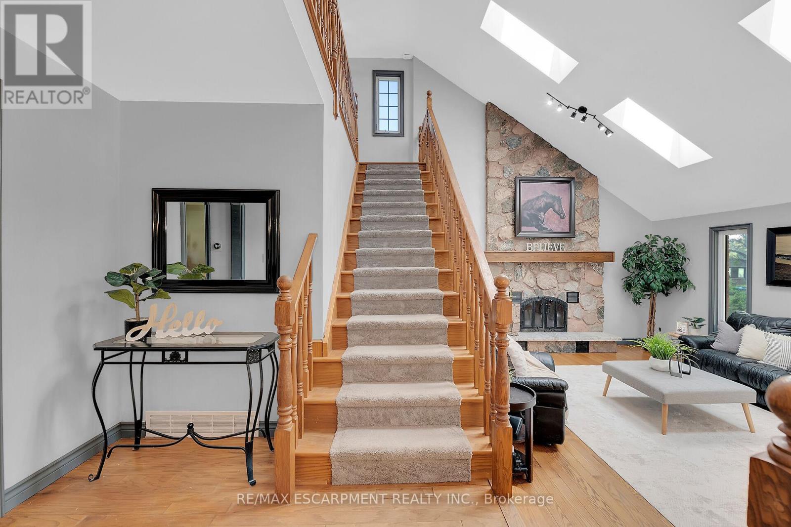 188 Fisherville Road, Haldimand, Ontario  N0A 1P0 - Photo 14 - X12369853