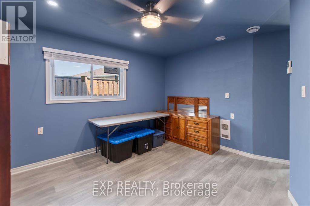 21 Lincoln Avenue, St. Catharines, Ontario  L2P 2C7 - Photo 20 - X12369861