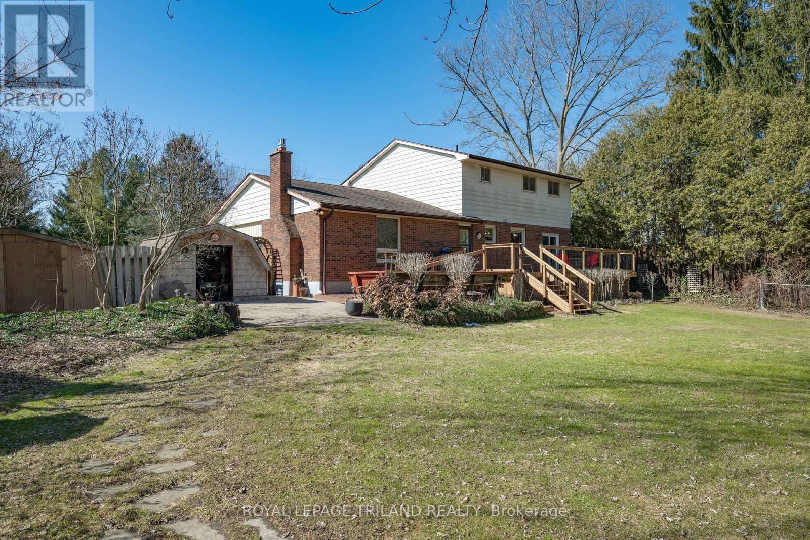 10280 Talbotville Gore Road, Southwold, Ontario  N5P 3T2 - Photo 31 - X12151708