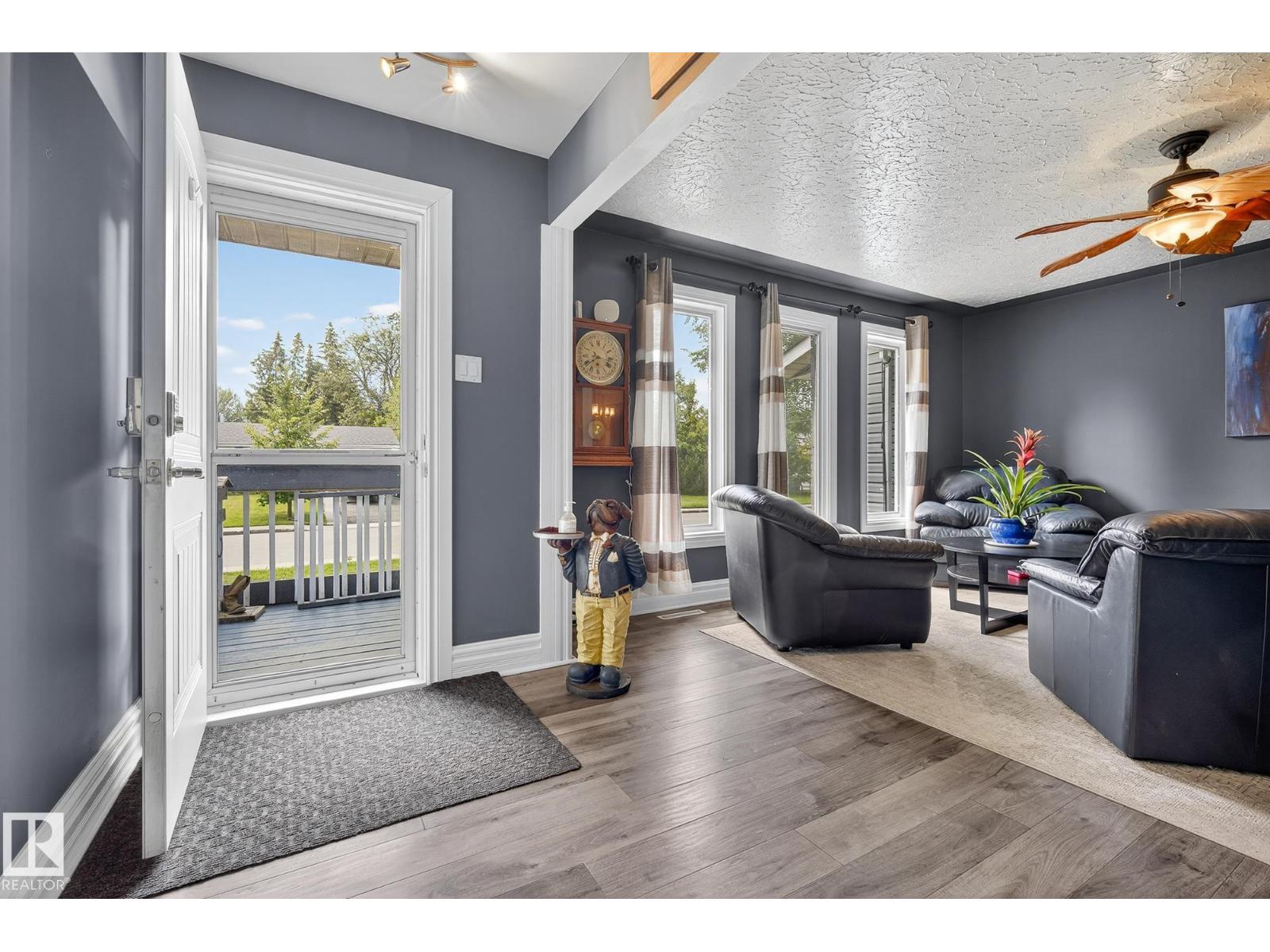 127 Pine St, Sherwood Park, Alberta  T8A 1G9 - Photo 6 - E4455219