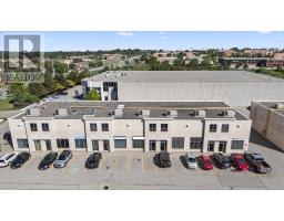 5 - 16945 LESLIE STREET, Newmarket, Ontario