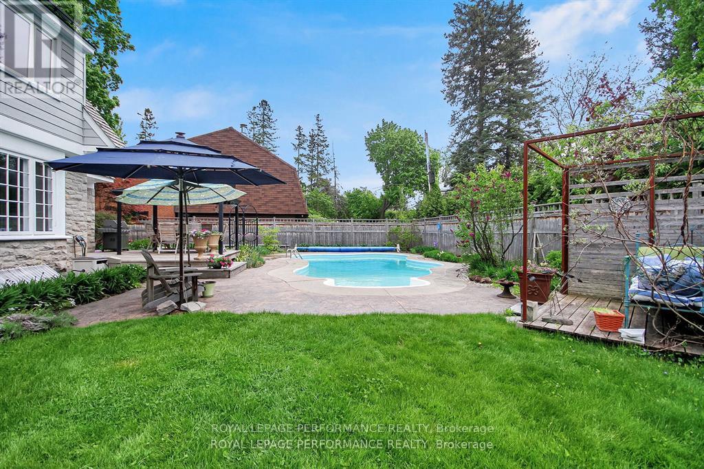 550 Piccadilly Avenue, Ottawa, Ontario  K1Y 0J1 - Photo 37 - X12369995