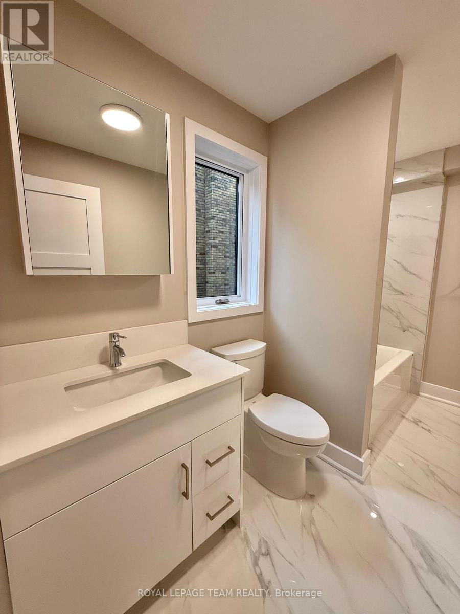 6 - 342 Fifth Avenue, Ottawa, Ontario  K1S 2N7 - Photo 18 - X12370063