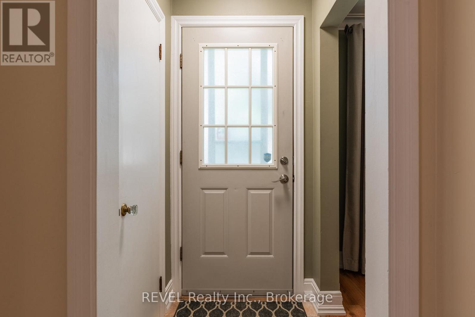 42 Dunkeld Avenue, St. Catharines, Ontario  L2M 4A6 - Photo 5 - X12369993