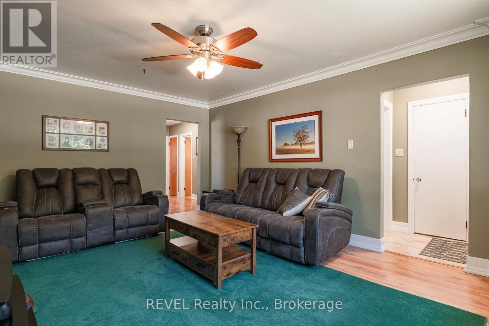 42 Dunkeld Avenue, St. Catharines, Ontario  L2M 4A6 - Photo 7 - X12369993
