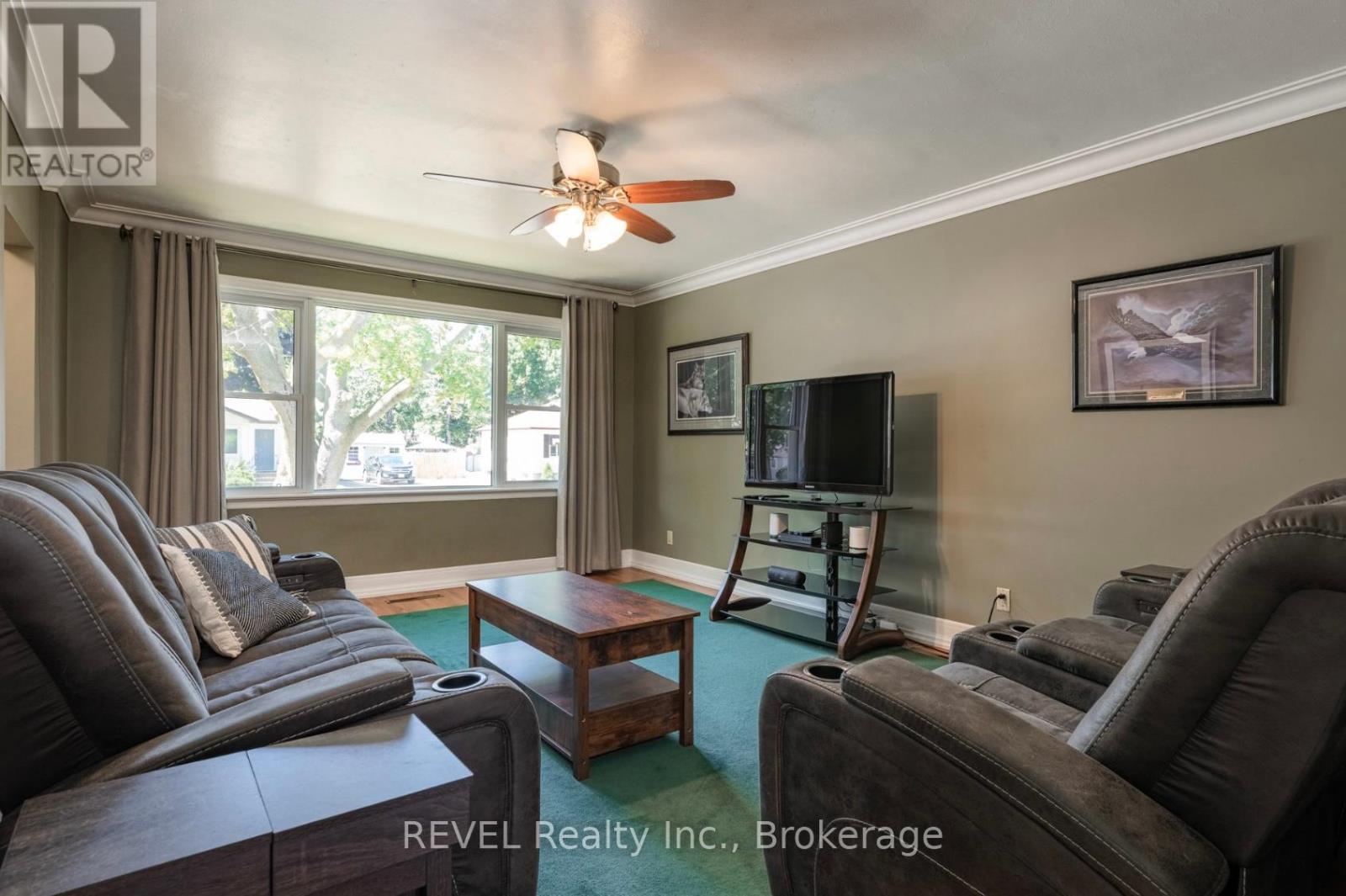 42 Dunkeld Avenue, St. Catharines, Ontario  L2M 4A6 - Photo 8 - X12369993