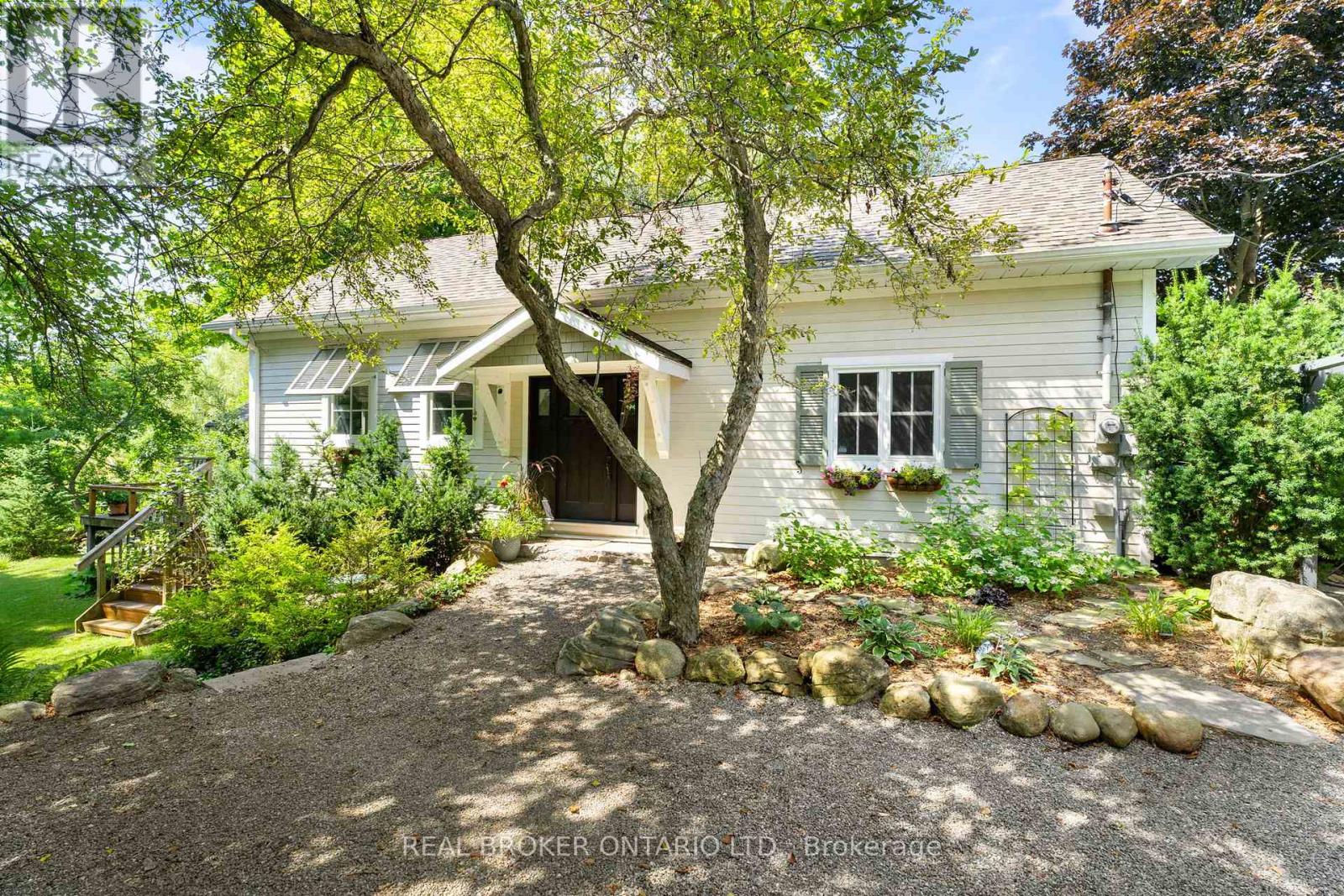 17170 Old Main Street, Caledon, Ontario  L7K 0E6 - Photo 45 - W12369899