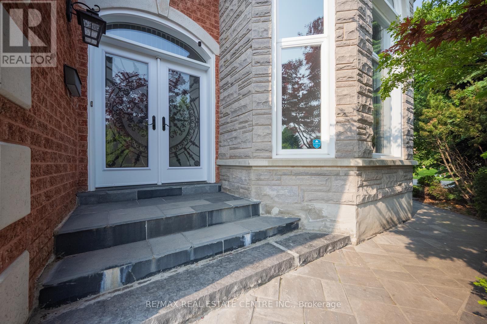 Property at 6361 DONWAY DRIVE image 2
