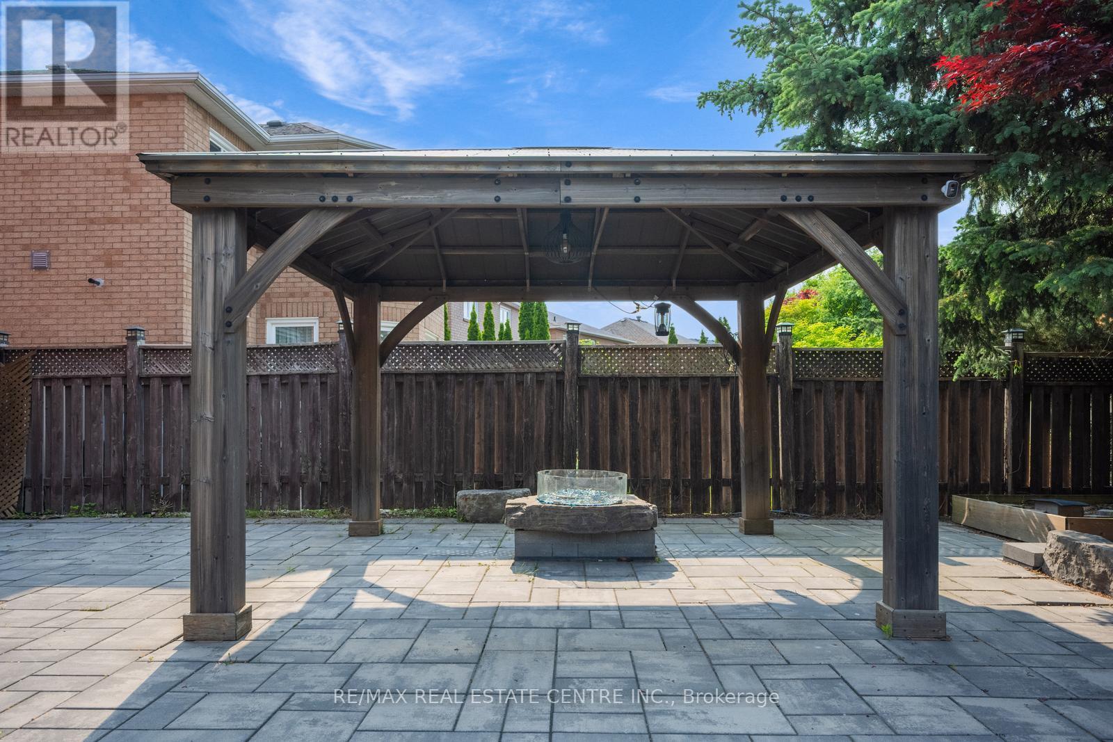 6361 Donway Drive, Mississauga, Ontario  L5V 1J5 - Photo 47 - W12369945