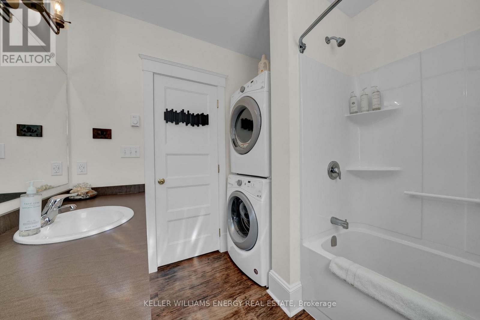 2 Pine Forest Lane, Prince Edward County (Athol), Ontario  K0K 1P0 - Photo 26 - X12369974