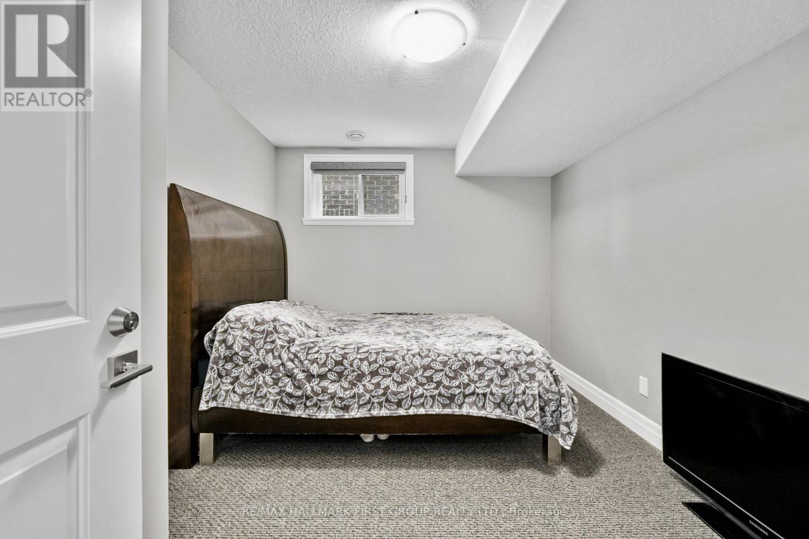 44 Liberty Crescent, Quinte West, Ontario  K8V 0G2 - Photo 35 - X12369881