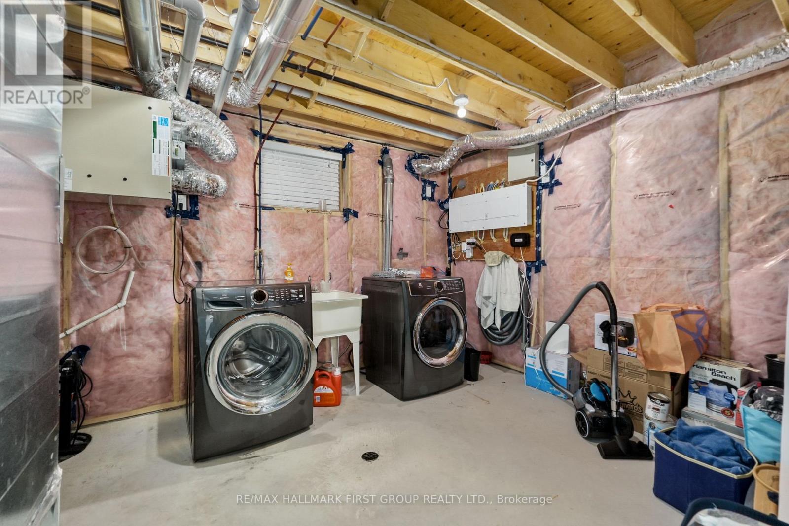 44 Liberty Crescent, Quinte West, Ontario  K8V 0G2 - Photo 37 - X12369881