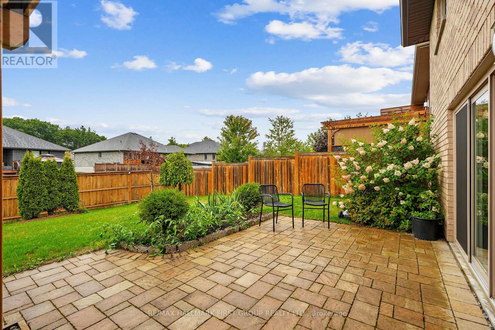 44 Liberty Crescent, Quinte West, Ontario  K8V 0G2 - Photo 41 - X12369881