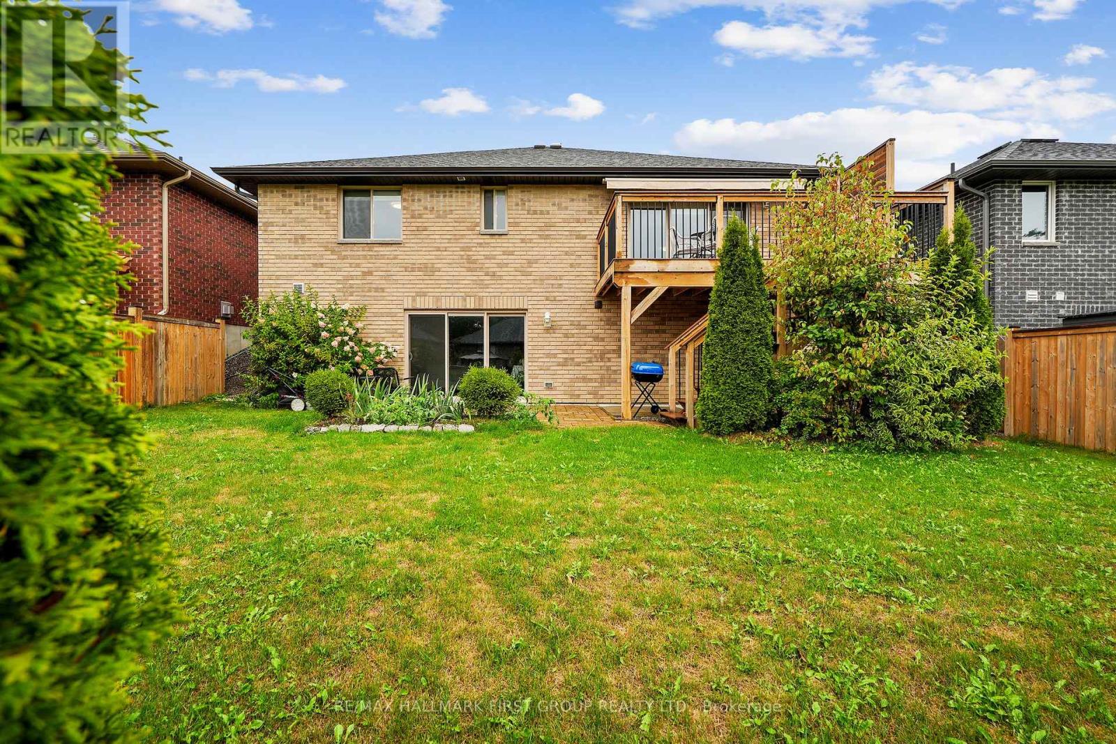 44 Liberty Crescent, Quinte West, Ontario  K8V 0G2 - Photo 43 - X12369881