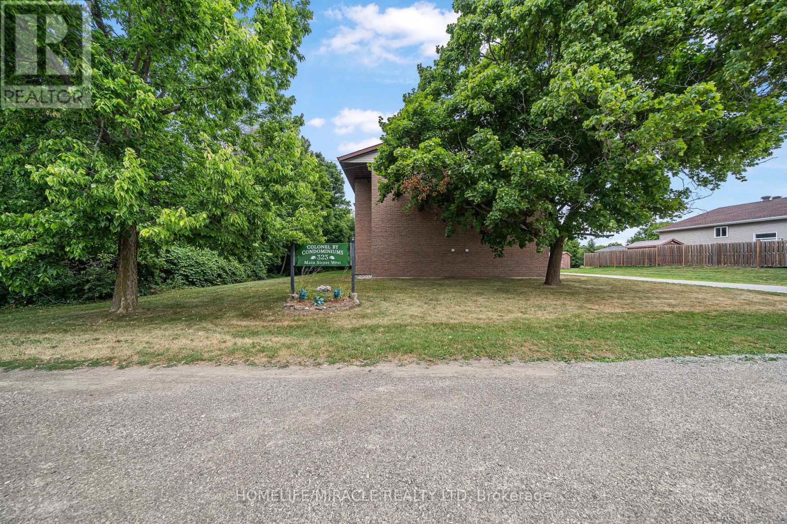 305 - 323 Main Street W, Merrickville-Wolford, Ontario  K0G 1N0 - Photo 22 - X12369935