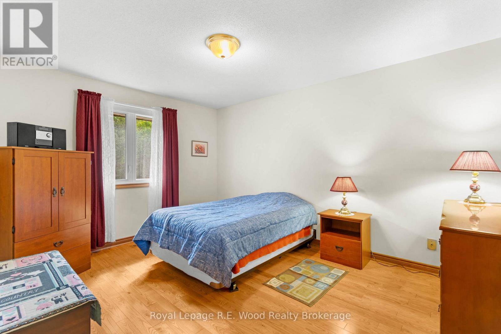 38 Denrich Avenue, Tillsonburg, Ontario  N4G 4W1 - Photo 13 - X12370009
