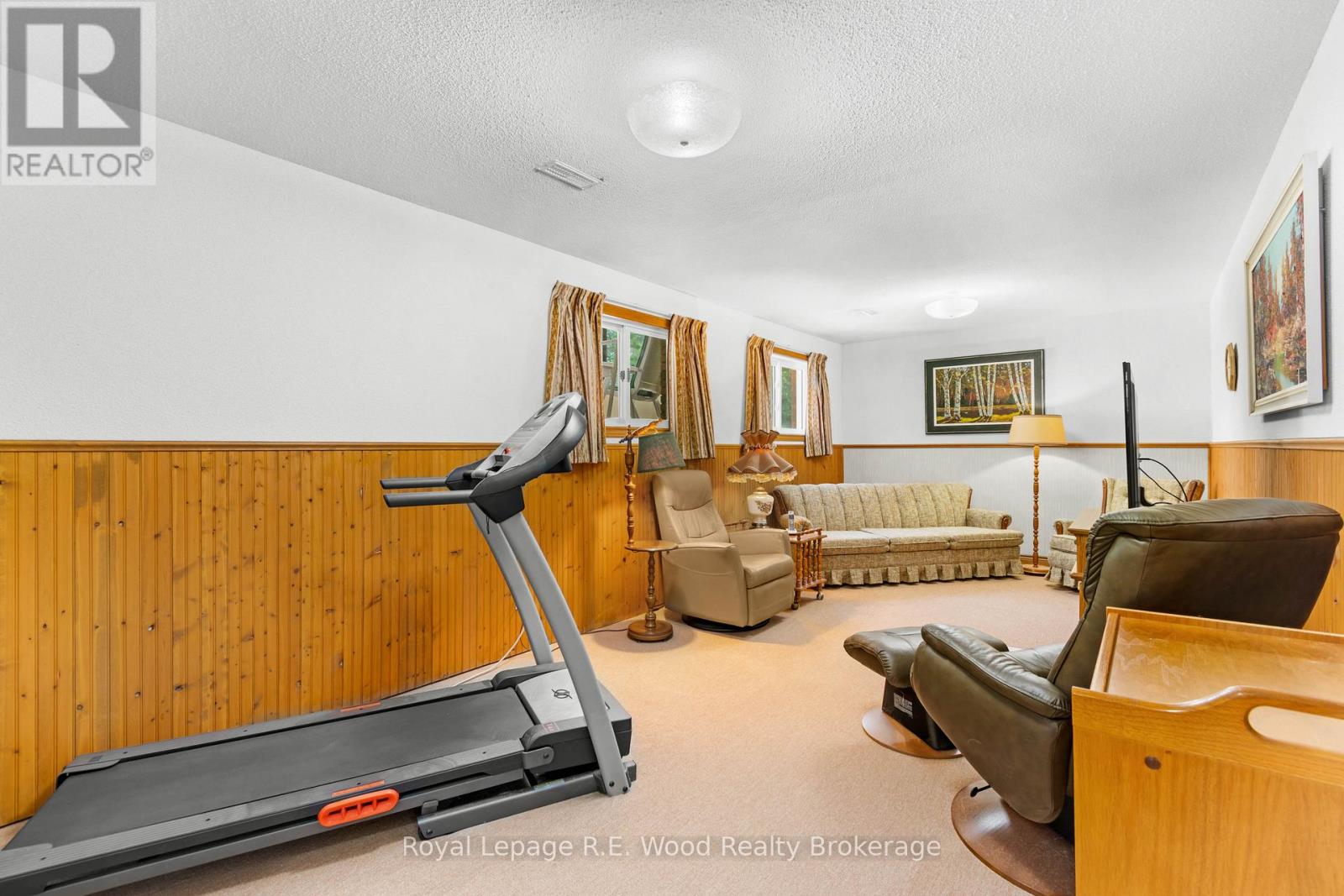 38 Denrich Avenue, Tillsonburg, Ontario  N4G 4W1 - Photo 19 - X12370009