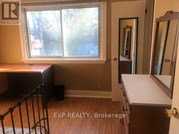 48 Kingsmount Street N, Hamilton, Ontario  L8S 3L3 - Photo 17 - X12363180