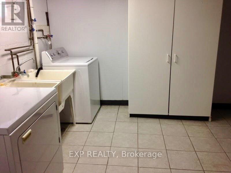 48 Kingsmount Street N, Hamilton, Ontario  L8S 3L3 - Photo 29 - X12363180