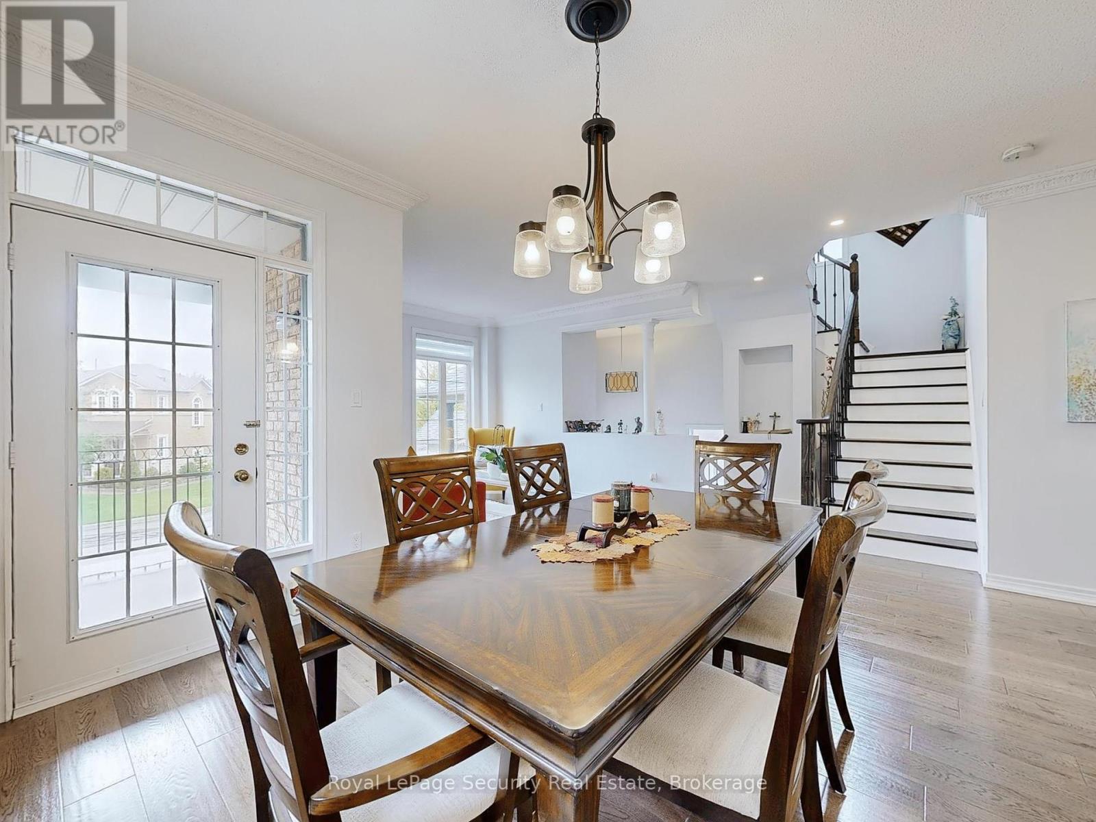 128 Daiseyfield Crescent, Vaughan, Ontario  L4H 2T7 - Photo 10 - N12360755