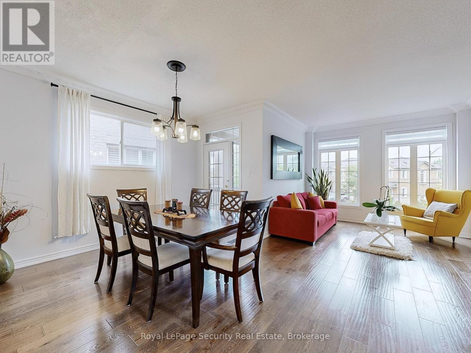128 Daiseyfield Crescent, Vaughan, Ontario  L4H 2T7 - Photo 7 - N12360755