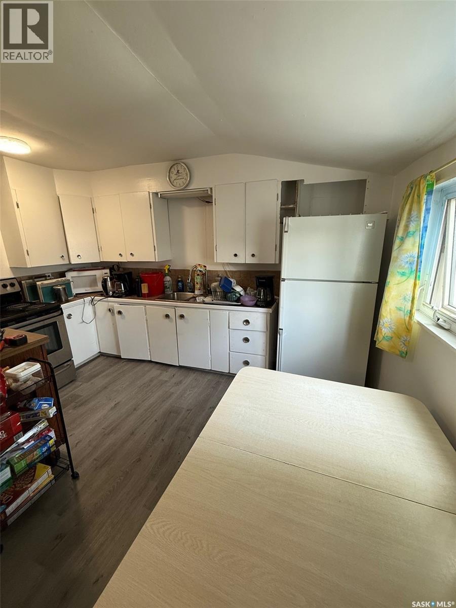 1212 108th Street, North Battleford, Saskatchewan  S9A 2B2 - Photo 4 - SK016805