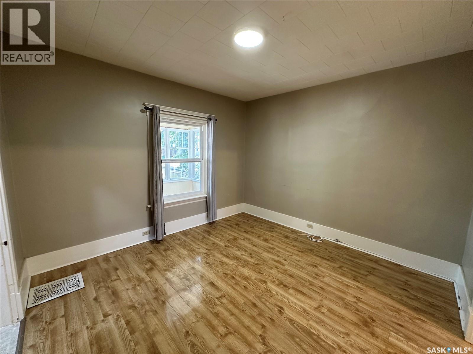 2030 St Johns Street, Regina, Saskatchewan  S4P 1S4 - Photo 4 - SK016896
